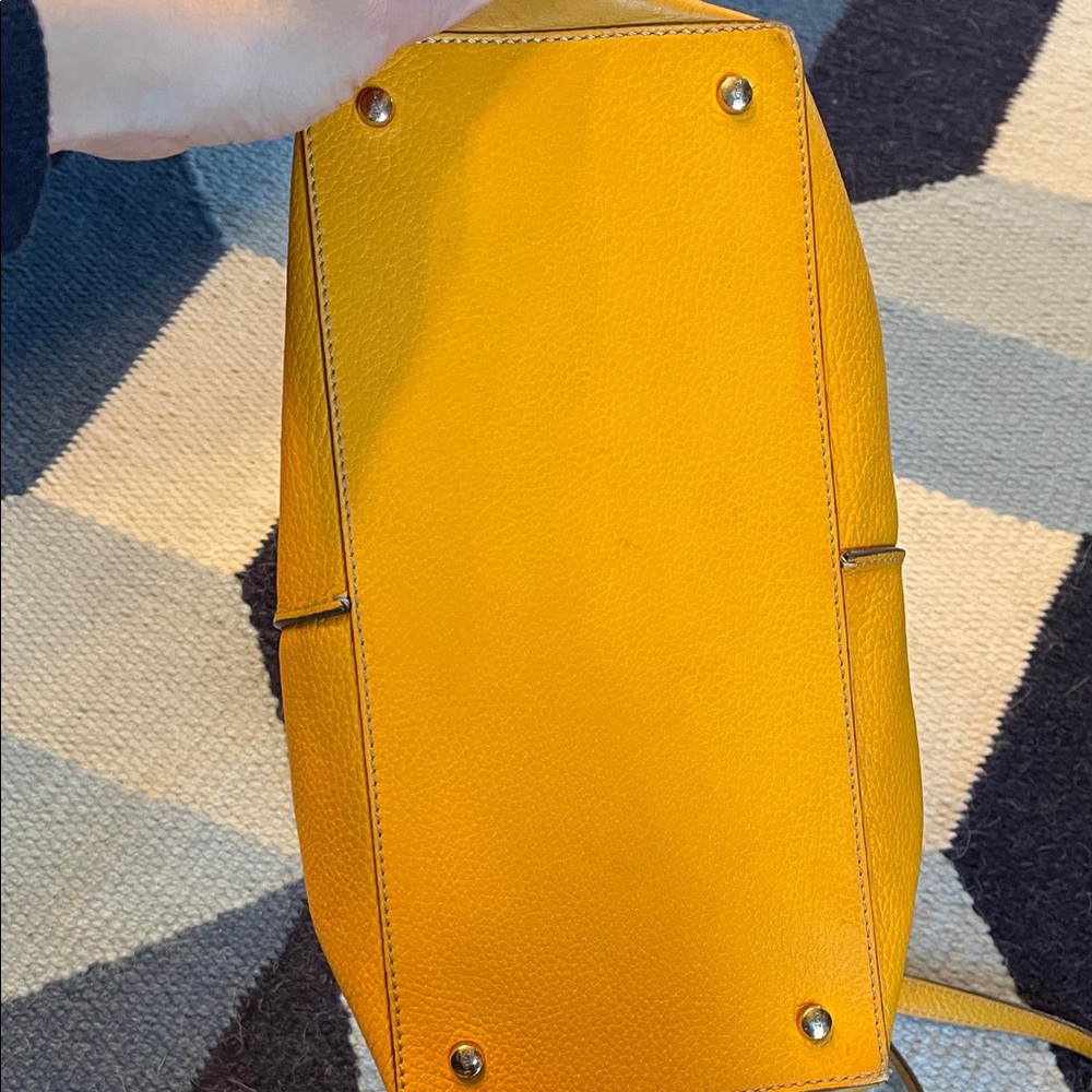 Tod's Mustard Yellow Leather Tote - Picture 5 of 8